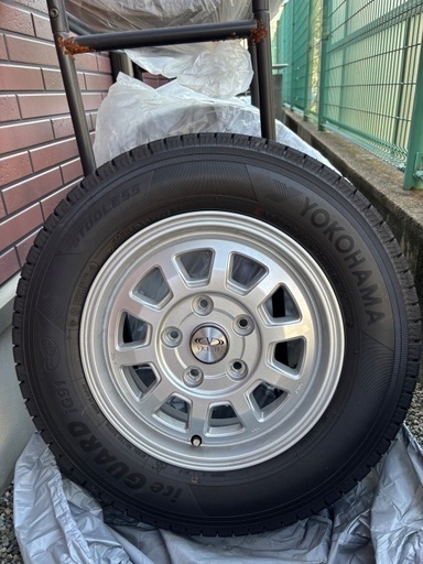外車。アウディなど！ほぼ新品未使用タイヤホイールセット！ WINTER 