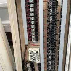 部品取り配電盤，リレー盤