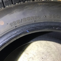 終了】スタッドレス VRX2 165/65R14