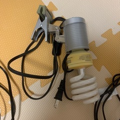 サーモスタット、カーボンヒーター、紫外線ライト