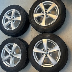 🎶値下げしました🎶スタッドレスタイヤ　215/60Ｒ16 