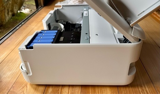 エコタンク搭載モデル「EPSONホームプリンターEW-M754TW/TB」の開封 