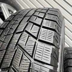 値下げ 2021年製 プリウス ウィッシュ インプレッサ スタッドレス 