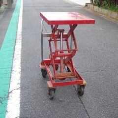 トラスコ中山　油圧式昇降リフター　５００キロ
