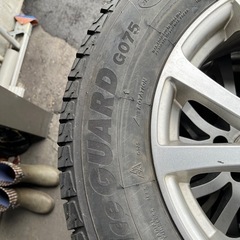ヨコハマ iceGUGAD215/70R/16スタッドレスタイヤ＆アルミホイール