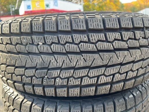 YOKOHAMA スタッドレス G075 225/65R17 バリ山 2023年製 バリ溝