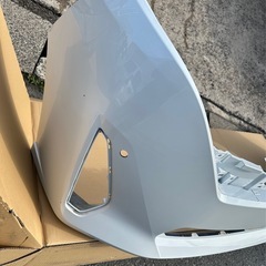 セレナC28 フロントバンパー