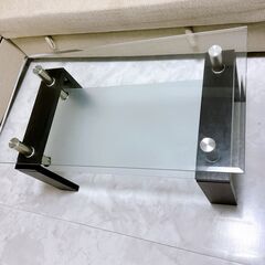 ガラス テーブルの中古が安い！激安で譲ります・無料であげます 