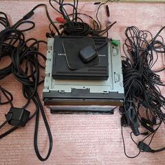 サイバーナビAVLC-ZH0009 2015年地図&ビーコンのオマケつき