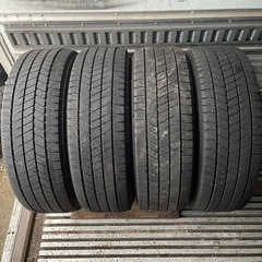 極上タイヤ　BRIDGESTONE ブリヂストン　ブリジストン　VRX3 205/65R16 スタッドレス　タイヤ　2021年製　16インチ