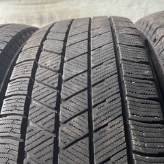 極上タイヤ　BRIDGESTONE ブリヂストン　ブリジストン　VRX3 205/65R16 スタッドレス　タイヤ　2021年製　16インチ