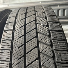 極上タイヤ　BRIDGESTONE ブリヂストン　ブリジストン　VRX3 175/65R15 スタッドレス　タイヤ　2021年製　15インチ