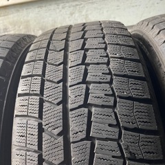 バリ山 DUNLOP ダンロップ WM02 215/55R17 スタッドレス タイヤ 2020年