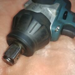 マキタ 18V充電式インパクトレンチ TW1001DZ 動作確認済み