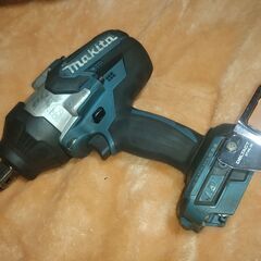 マキタ 18V充電式インパクトレンチ TW1001DZ 動作確認済み