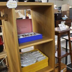川崎市宮前区リサイクルオフ】 関家具 ハンガーラック付シェルフ 