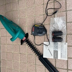 BOSCH AHS 45-15 LI ボッシュガーデンツール 10.8V バッテリーヘッジトリマー （450mmブレード