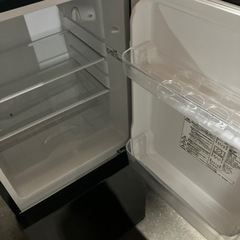 O2411-117 2ドア冷凍冷蔵庫 N グラシア NTR-106BK 2022年制 106L キズ汚れ