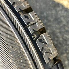 【1シーズンのみ使用】スタッドレスタイヤ 145/70R12 ダンロップ ホイール付き