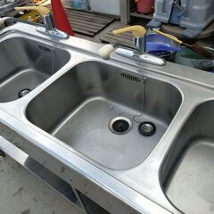 くまねず《姫路》サンウエーブ☆業務用ステンレス3槽シンク☆水