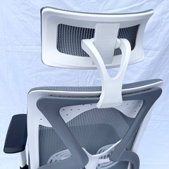 美品 オフィスコム　オフィスチェア YS-1  肘付き 可動肘 ヘッドレスト付き