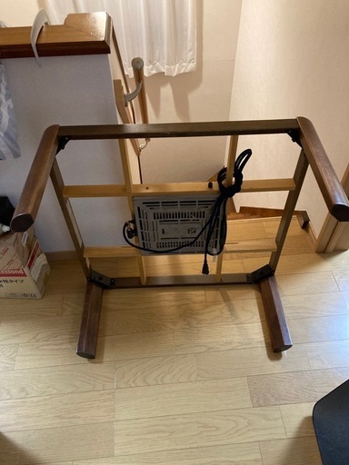 正方形　こたつ