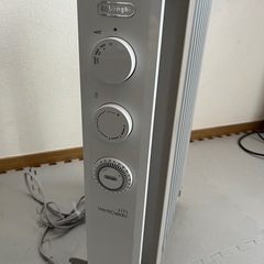 DeLonghi RHJ21F0812-WH オイルヒーター