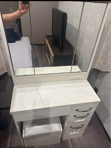 ホワイト 木製 ドレッサー ミラー付き 収納力抜群