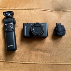 SONY VLOGCAM ZV-1II本体 + リモートコマンダーセット Amazon.com : Sony ZV-1 II Vlog Camera for Content Creators and