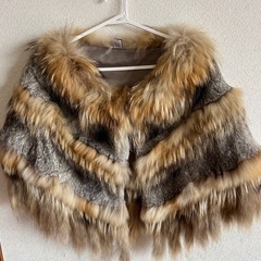ファビオラ　毛皮ショール レディース グレー ブラウン