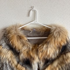 ファビオラ　毛皮ショール レディース グレー ブラウン