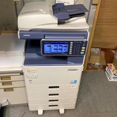 東芝 複合機 e-STUDIO2050c 中古 使用中