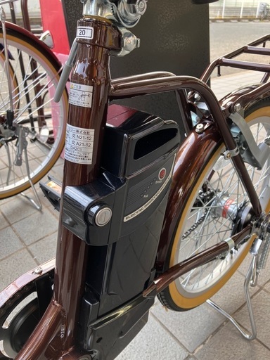 21テクノロジー?20インチ 電動アシスト自転車?LEDオートライト?内装3