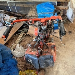 お話中　小型耕運機