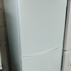 3か月間保証☆配達有り！22000円(税抜）アイリスオーヤマ 142L 2ドア冷蔵庫 2022年製 ホワイト