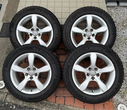 Audi アウディ A1 sportback スタッドレス 15インチ アウディA1