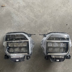 jh3 nワゴンヘッドライト左右セット
