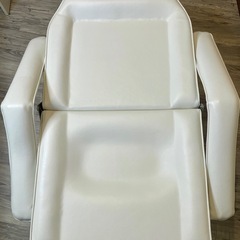 CML エステベット ホワイト