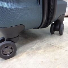 海外・日本製品のサルベージ販売始めました！　samsonite　スーツケース