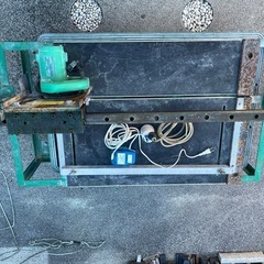 日立 カッタ CM6 石材カッター 作業台付き コンクリートカッター タイルカッター 日立 カッタ CM6 石材カッター 作業台付き コンクリートカッター