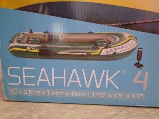海外・日本製品のサルベージ販売始めました！　SEAHAWK　４人乗り。座面1個無し