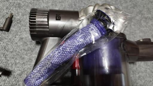 新品シュリンク付き ダイソン Dyson DC61 コードレスクリーナー Dyson DC61コードレスクリーナー 新品シュリンク付き ダイソン Dyson