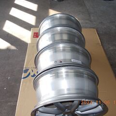 オデッセイ純正アルミ