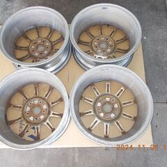 オデッセイ純正アルミ