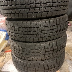 スタッドレス175/70R14ダンロップWM02  2022年製4本セット残溝8よりの7mm PCD100 4穴4.5Jハブ54 ET45?