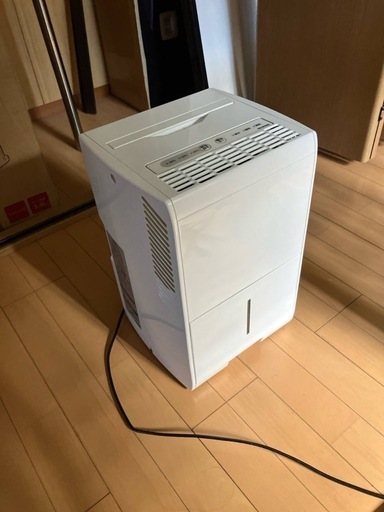 アイリスオーヤマ UCJ-J56 除湿機 ホワイト