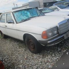 メルセデス―ベンツ123-280E-リサイクル部品取り車 Mベンツ123-280Eリサイクル部品取り車両及び部品