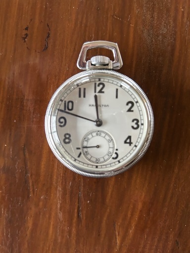 ジャングルジャングルサカイ石津店】スワロフスキー Swarovski 腕時計