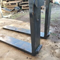 フォークリフト　爪