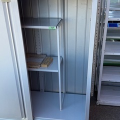 イナバ　物置　幅175 奥78 高さ192cm 鍵付きです　